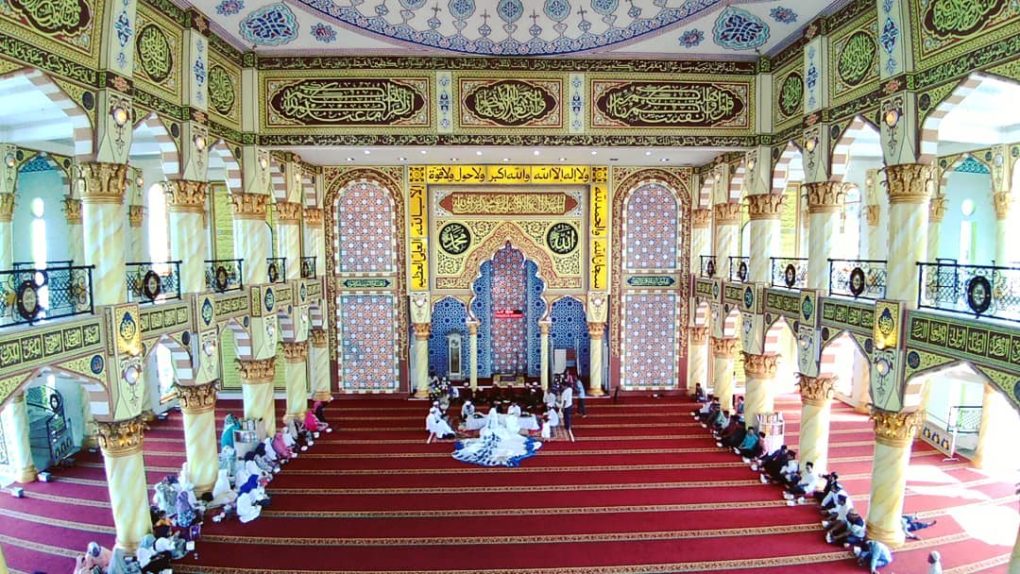 Akad Nikah di Masjid Roudhotul Muchlisin