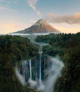 Kata Bijak Air Terjun - Air Terjun Tumpak Sewu Kata Bijak Air Terjun - Air Terjun Tumpak Sewu